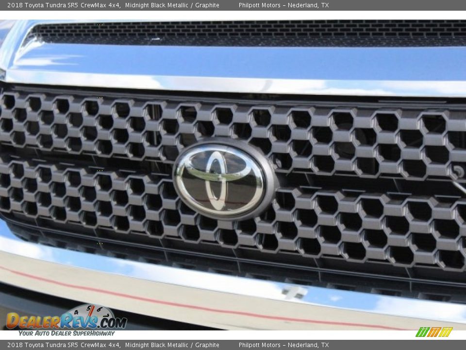 2018 Toyota Tundra SR5 CrewMax 4x4 Midnight Black Metallic / Graphite Photo #4