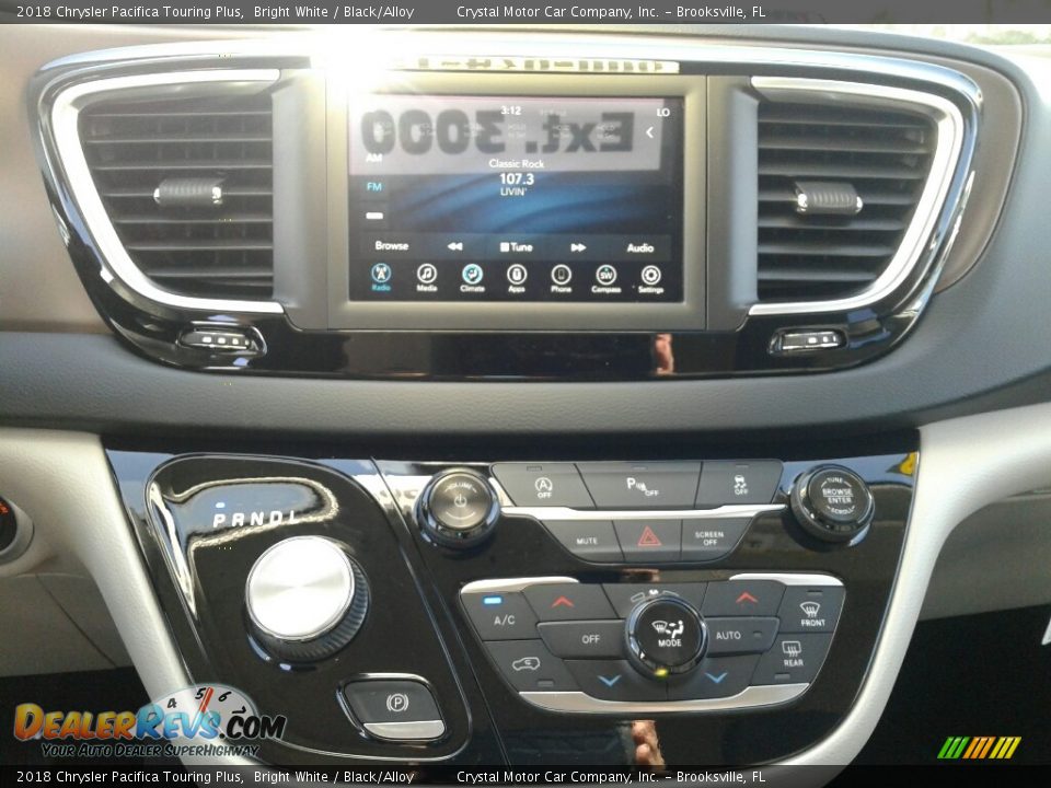 2018 Chrysler Pacifica Touring Plus Bright White / Black/Alloy Photo #16