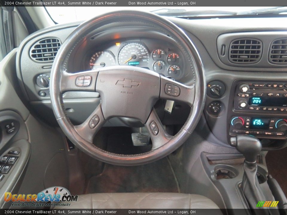 2004 Chevrolet TrailBlazer LT 4x4 Summit White / Dark Pewter Photo #12