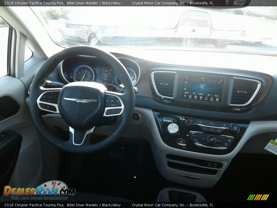 2018 Chrysler Pacifica Touring Plus Billet Silver Metallic / Black/Alloy Photo #15