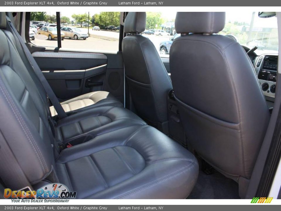 2003 Ford Explorer XLT 4x4 Oxford White / Graphite Grey Photo #8