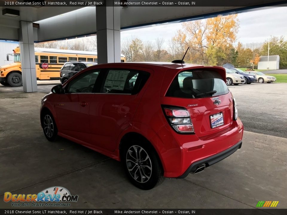 2018 Chevrolet Sonic LT Hatchback Red Hot / Jet Black Photo #9