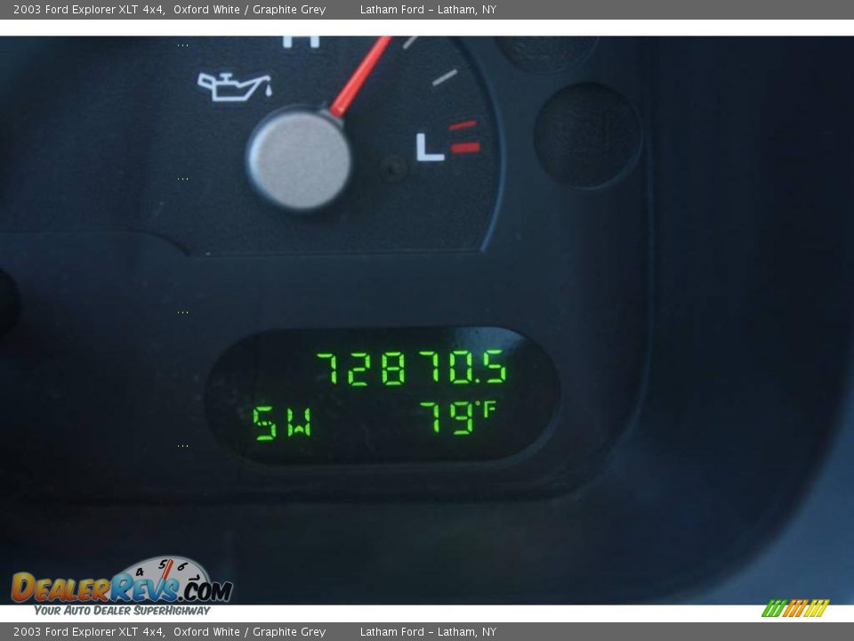 2003 Ford Explorer XLT 4x4 Oxford White / Graphite Grey Photo #11