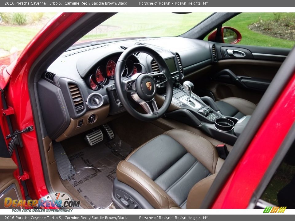 Saddle Brown/Black Interior - 2016 Porsche Cayenne Turbo S Photo #13