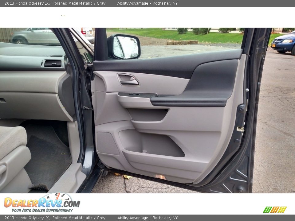 2013 Honda Odyssey LX Polished Metal Metallic / Gray Photo #18