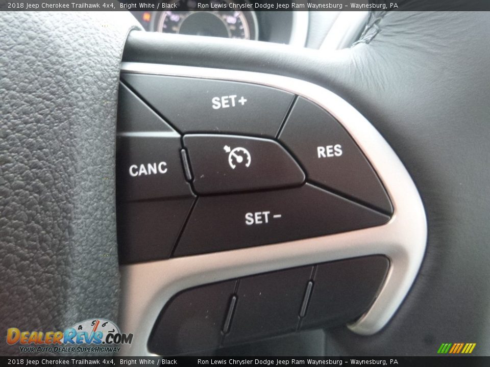 2018 Jeep Cherokee Trailhawk 4x4 Bright White / Black Photo #18