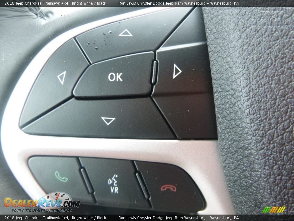 2018 Jeep Cherokee Trailhawk 4x4 Bright White / Black Photo #19