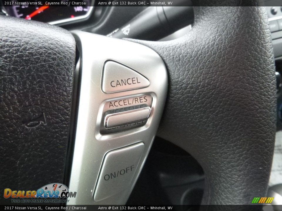 2017 Nissan Versa SL Cayenne Red / Charcoal Photo #19
