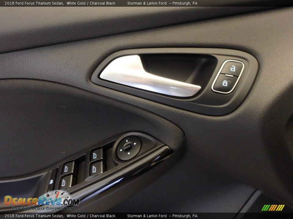 2018 Ford Focus Titanium Sedan White Gold / Charcoal Black Photo #9