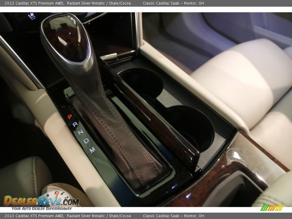 2013 Cadillac XTS Premium AWD Radiant Silver Metallic / Shale/Cocoa Photo #16