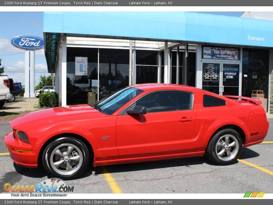 2006 Ford Mustang GT Premium Coupe Torch Red / Dark Charcoal Photo #2