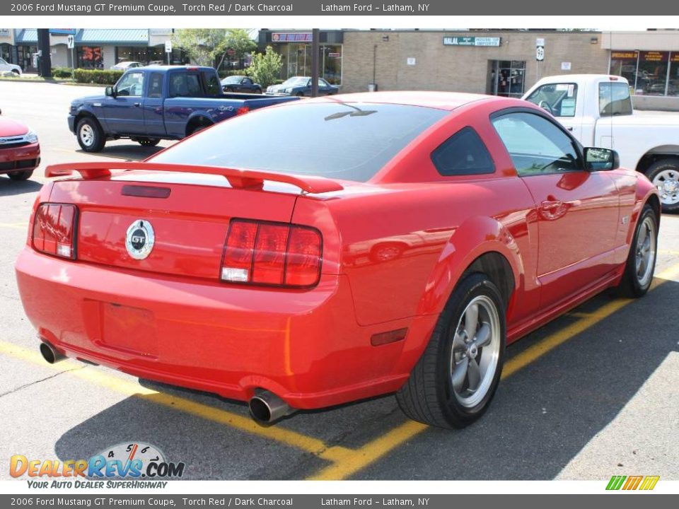 2006 Ford Mustang GT Premium Coupe Torch Red / Dark Charcoal Photo #4