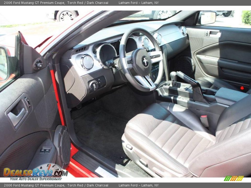 2006 Ford Mustang GT Premium Coupe Torch Red / Dark Charcoal Photo #8