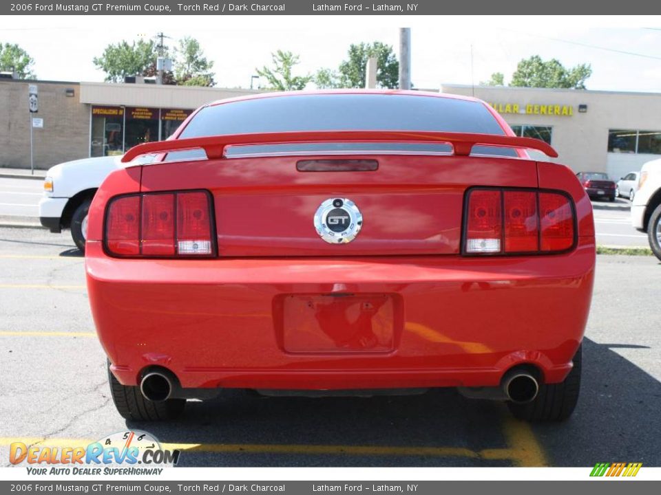 2006 Ford Mustang GT Premium Coupe Torch Red / Dark Charcoal Photo #11
