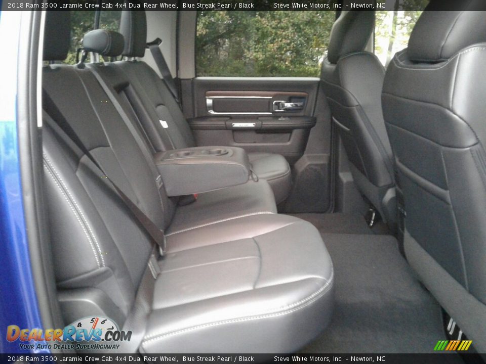 Rear Seat of 2018 Ram 3500 Laramie Crew Cab 4x4 Dual Rear Wheel Photo #12