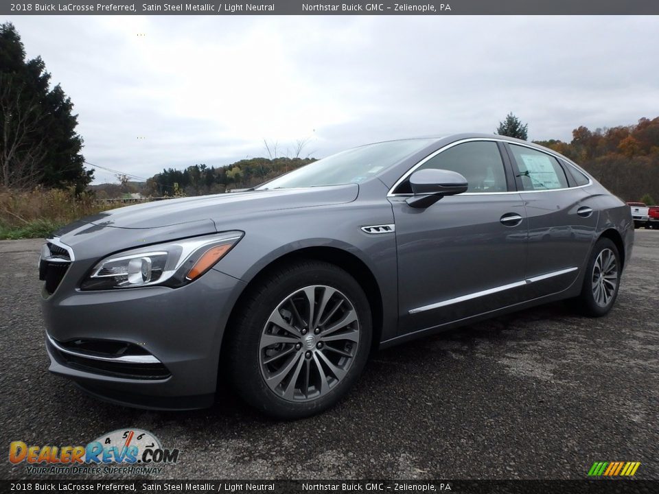 Front 3/4 View of 2018 Buick LaCrosse Preferred Photo #1