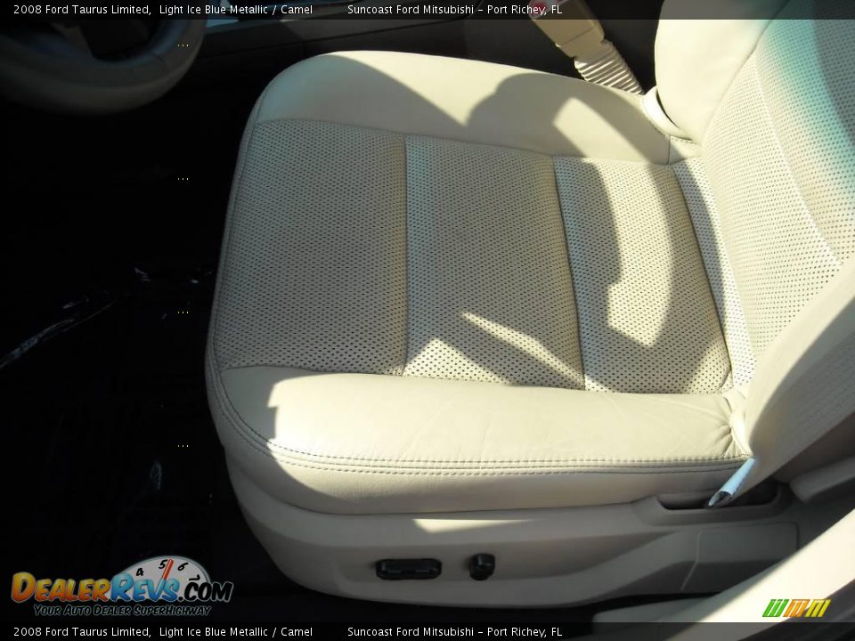 2008 Ford Taurus Limited Light Ice Blue Metallic / Camel Photo #6