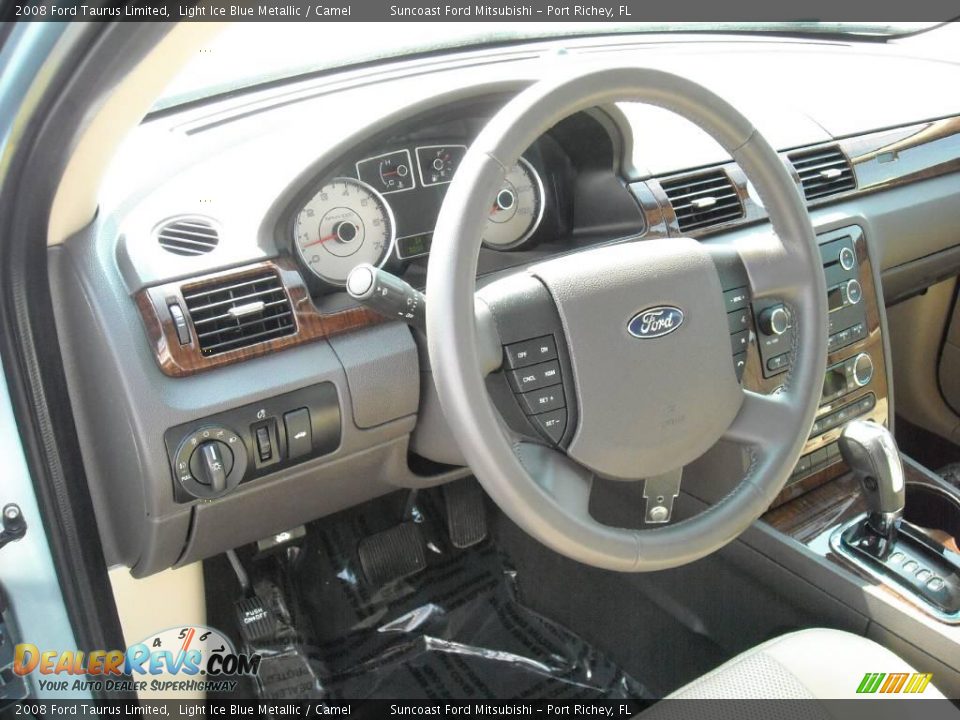 2008 Ford Taurus Limited Light Ice Blue Metallic / Camel Photo #16