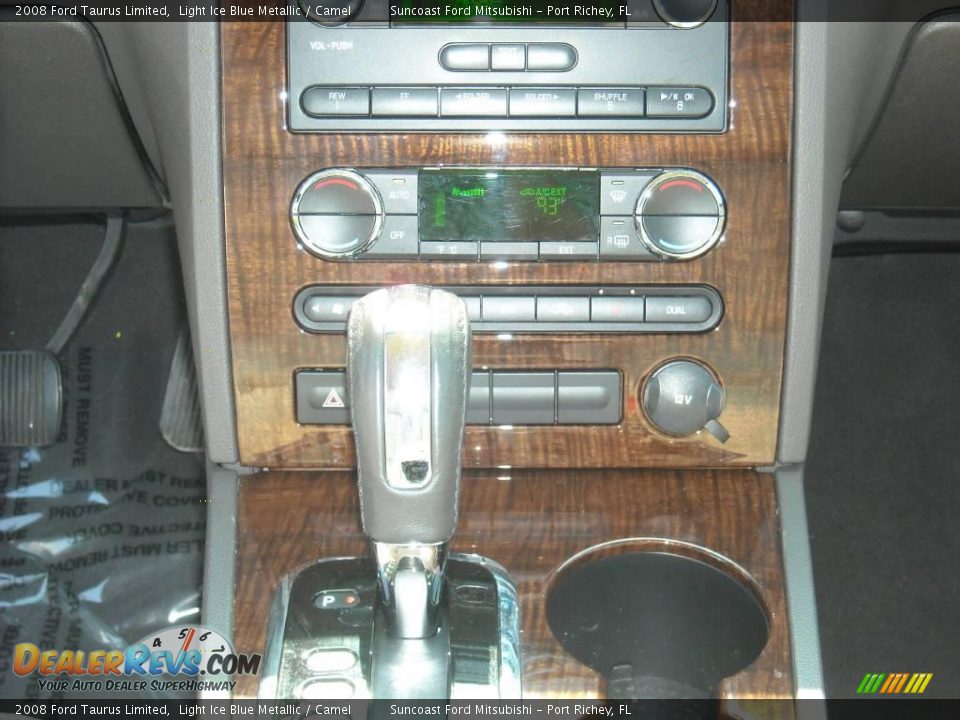 2008 Ford Taurus Limited Light Ice Blue Metallic / Camel Photo #23