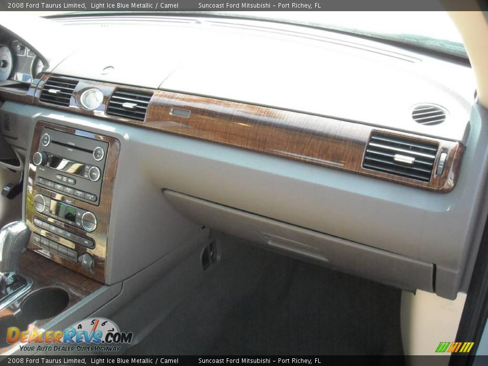 2008 Ford Taurus Limited Light Ice Blue Metallic / Camel Photo #24