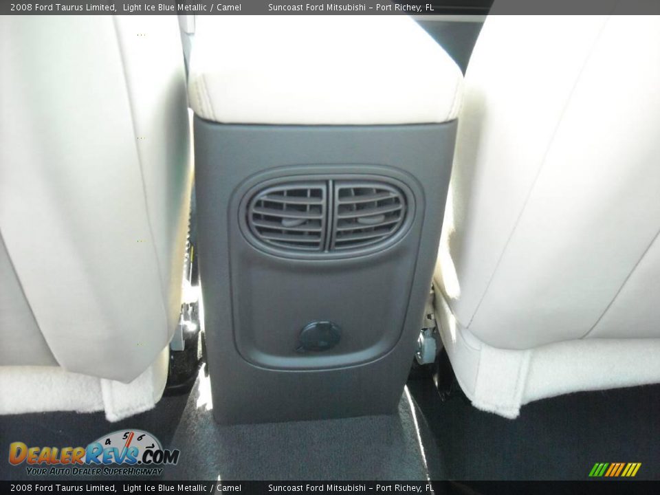 2008 Ford Taurus Limited Light Ice Blue Metallic / Camel Photo #25