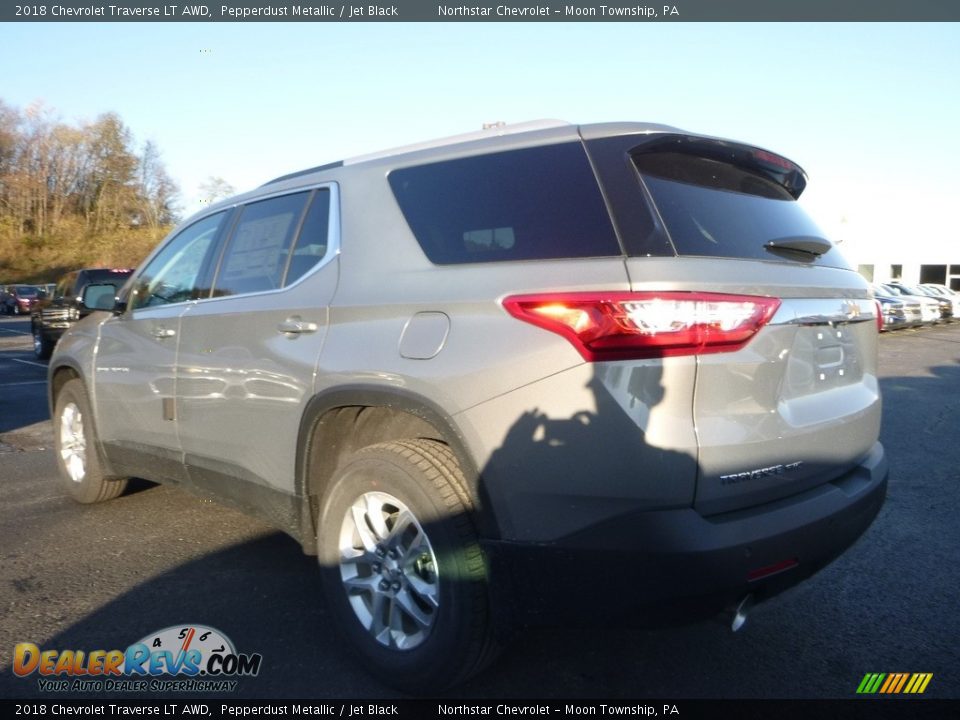 2018 Chevrolet Traverse LT AWD Pepperdust Metallic / Jet Black Photo #3