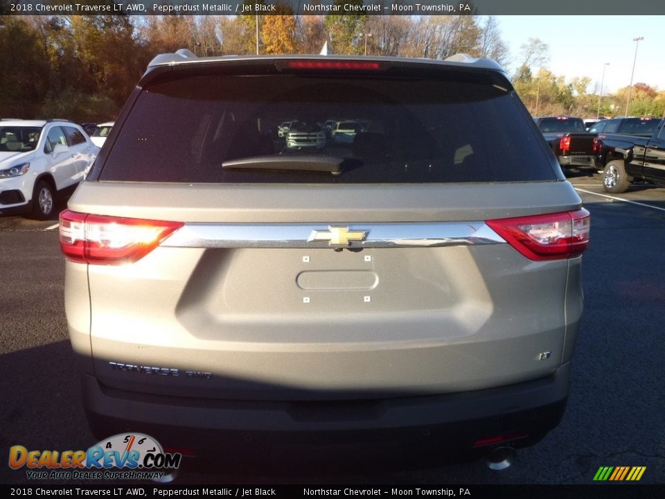 2018 Chevrolet Traverse LT AWD Pepperdust Metallic / Jet Black Photo #4