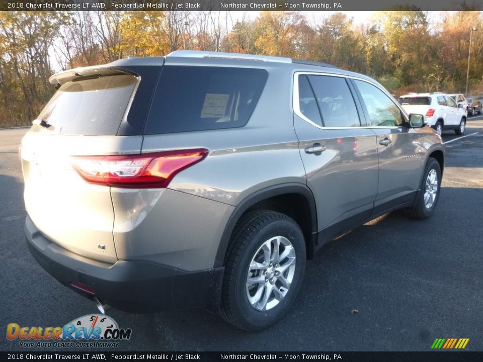 2018 Chevrolet Traverse LT AWD Pepperdust Metallic / Jet Black Photo #5