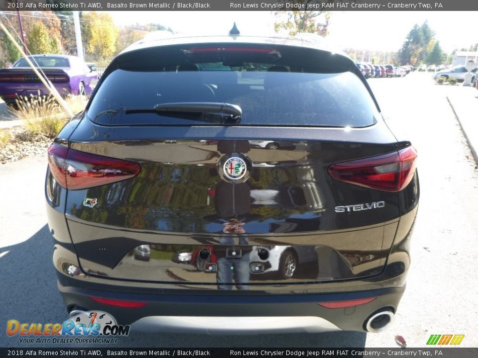 2018 Alfa Romeo Stelvio Ti AWD Basalto Brown Metallic / Black/Black Photo #6