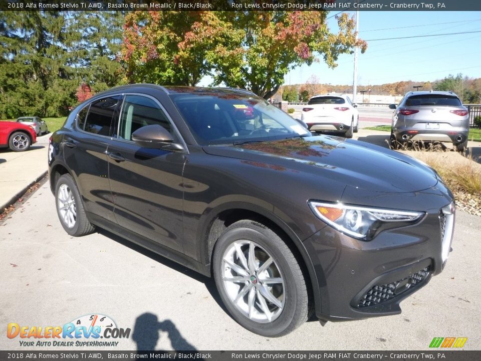 Front 3/4 View of 2018 Alfa Romeo Stelvio Ti AWD Photo #10