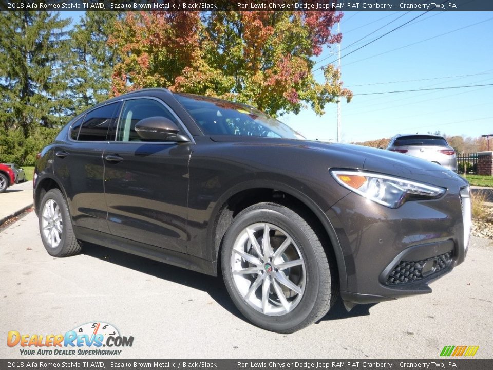 Basalto Brown Metallic 2018 Alfa Romeo Stelvio Ti AWD Photo #11