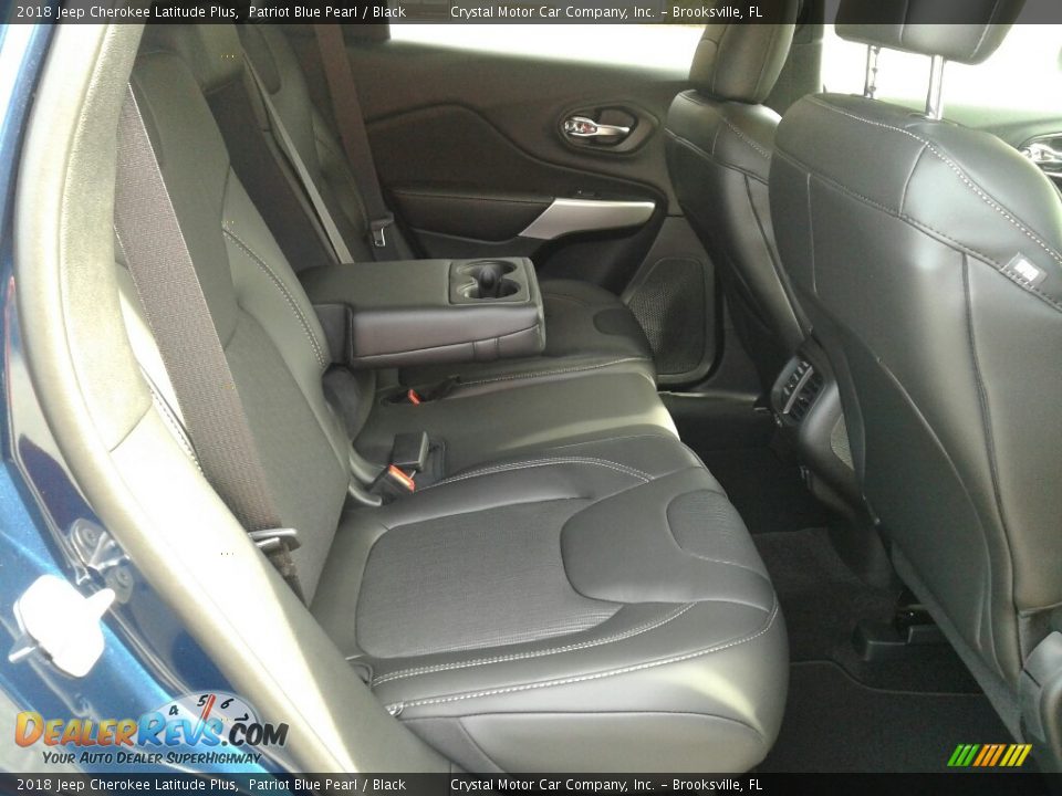 2018 Jeep Cherokee Latitude Plus Patriot Blue Pearl / Black Photo #11