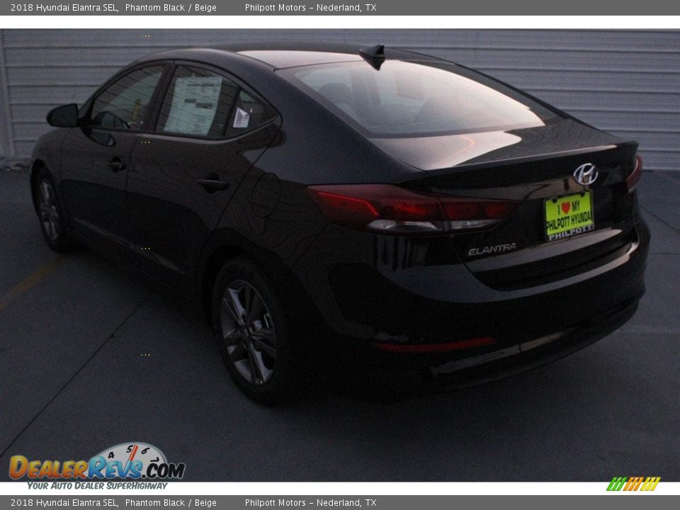 2018 Hyundai Elantra SEL Phantom Black / Beige Photo #5