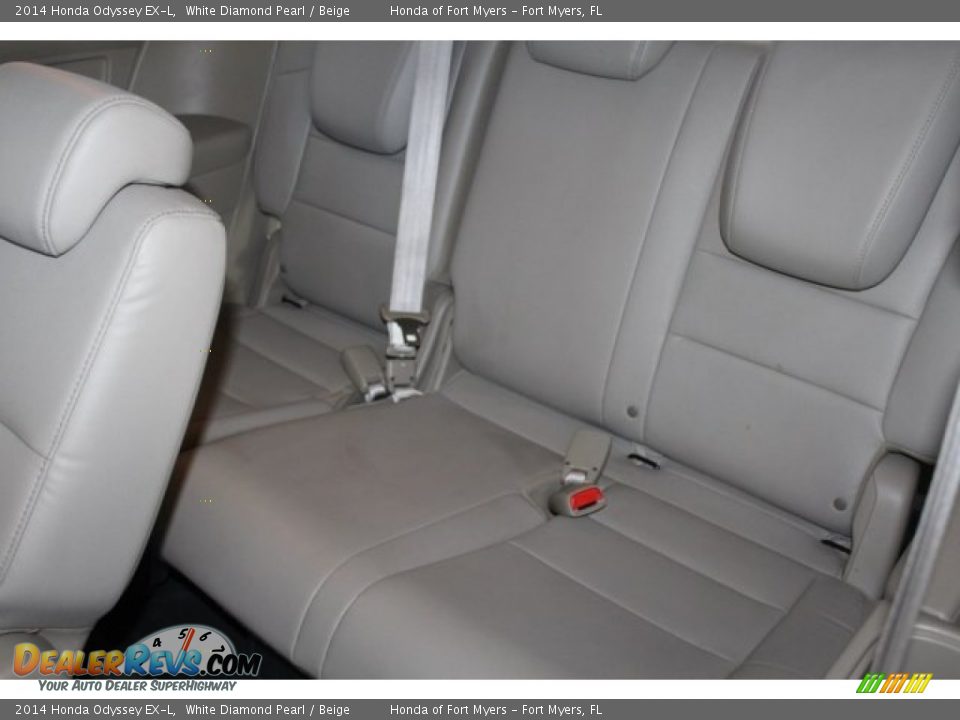2014 Honda Odyssey EX-L White Diamond Pearl / Beige Photo #25