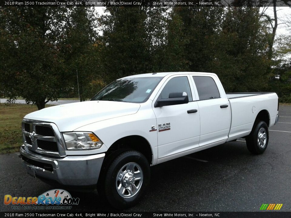 2018 Ram 2500 Tradesman Crew Cab 4x4 Bright White / Black/Diesel Gray Photo #2