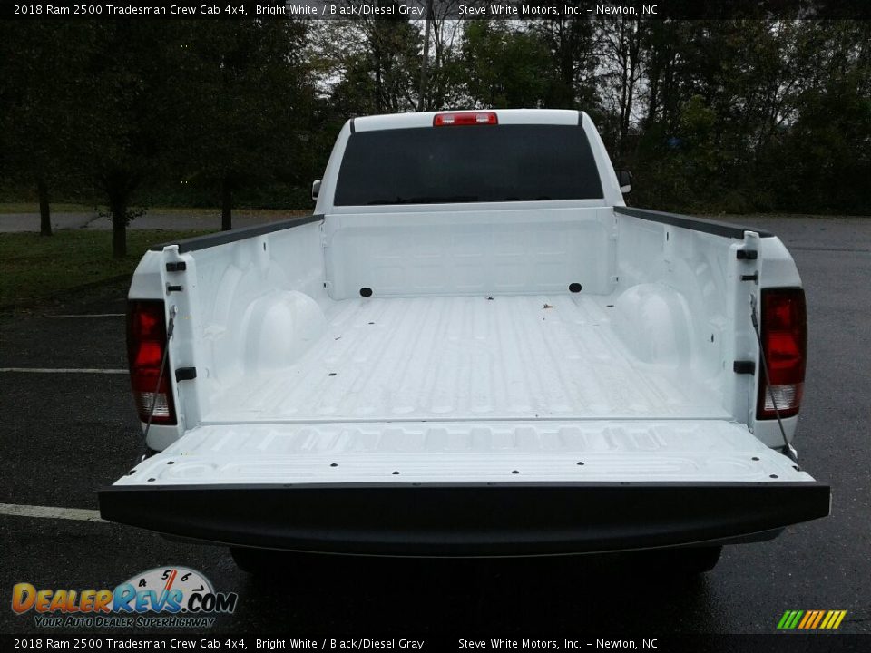 2018 Ram 2500 Tradesman Crew Cab 4x4 Bright White / Black/Diesel Gray Photo #11