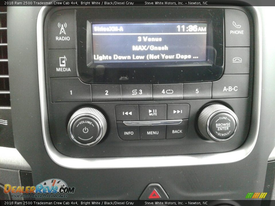 2018 Ram 2500 Tradesman Crew Cab 4x4 Bright White / Black/Diesel Gray Photo #19
