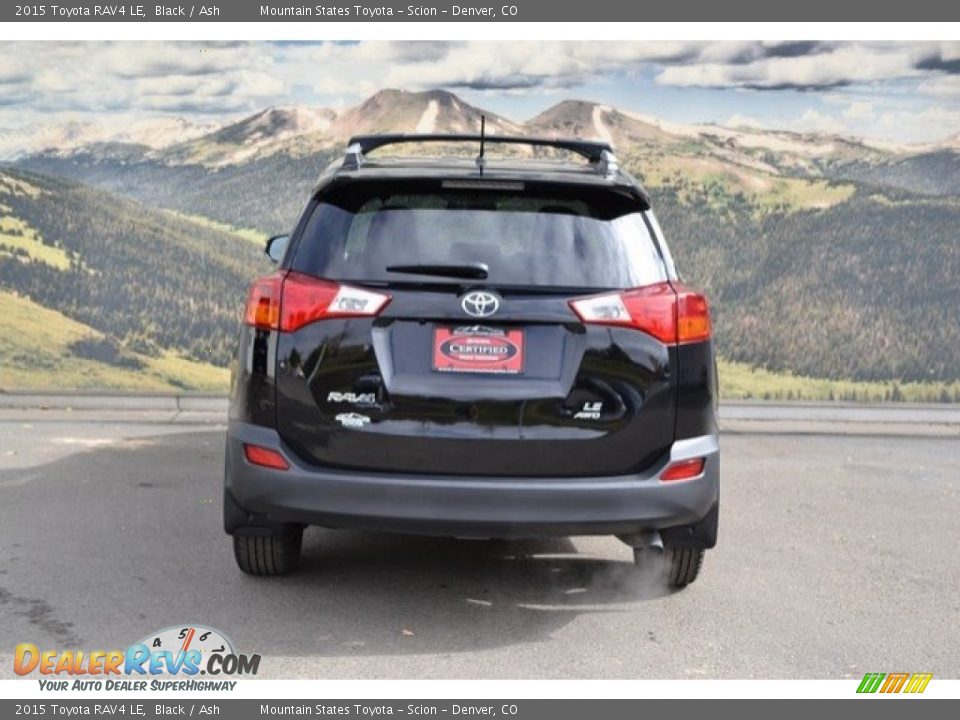 2015 Toyota RAV4 LE Black / Ash Photo #9