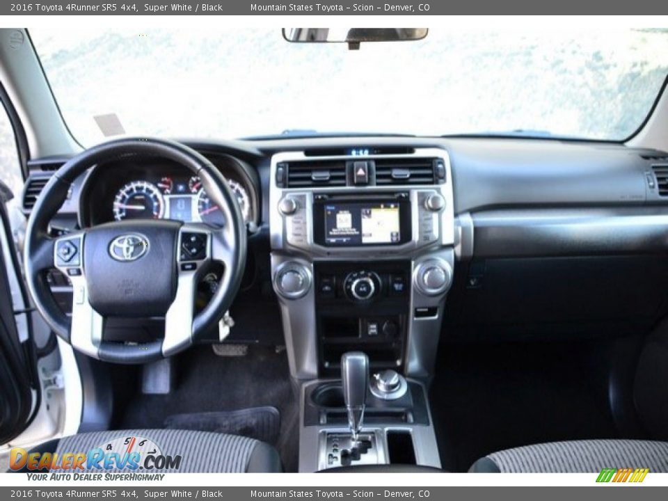 2016 Toyota 4Runner SR5 4x4 Super White / Black Photo #13