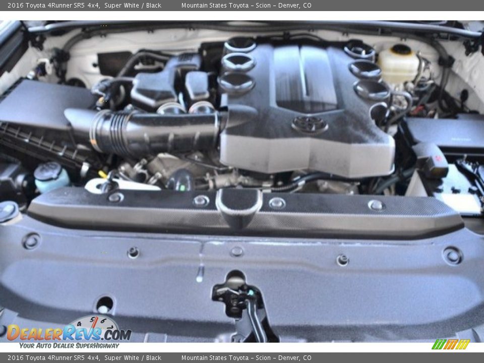 2016 Toyota 4Runner SR5 4x4 Super White / Black Photo #27