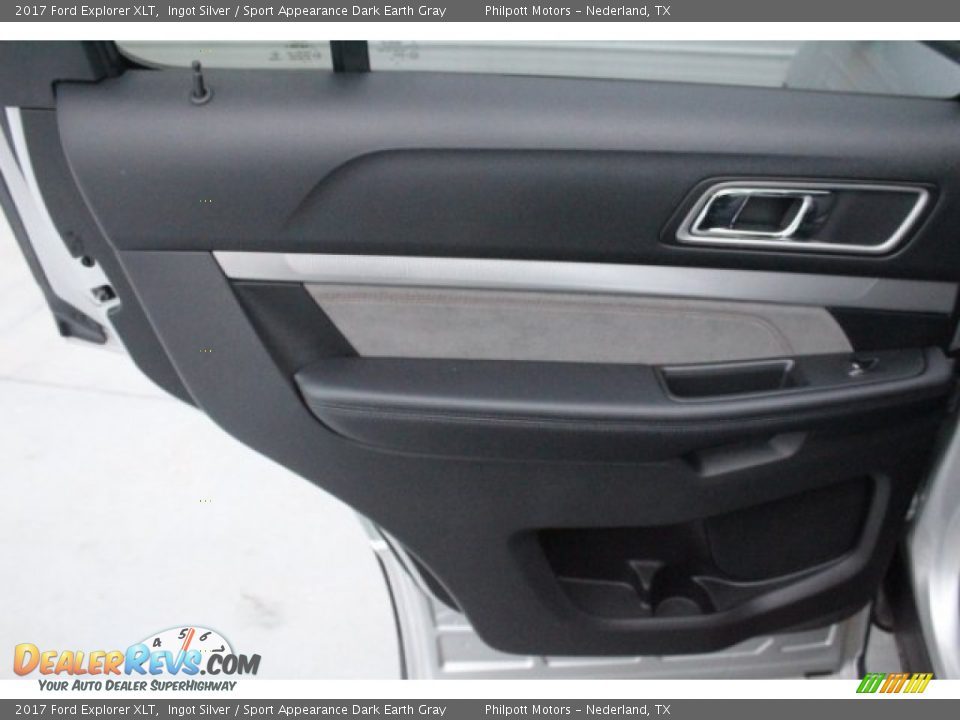 2017 Ford Explorer XLT Ingot Silver / Sport Appearance Dark Earth Gray Photo #18