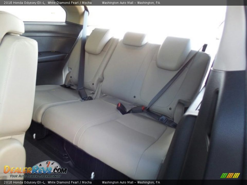 2018 Honda Odyssey EX-L White Diamond Pearl / Mocha Photo #11