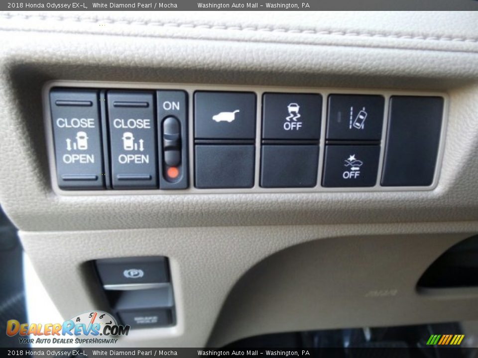 2018 Honda Odyssey EX-L White Diamond Pearl / Mocha Photo #16