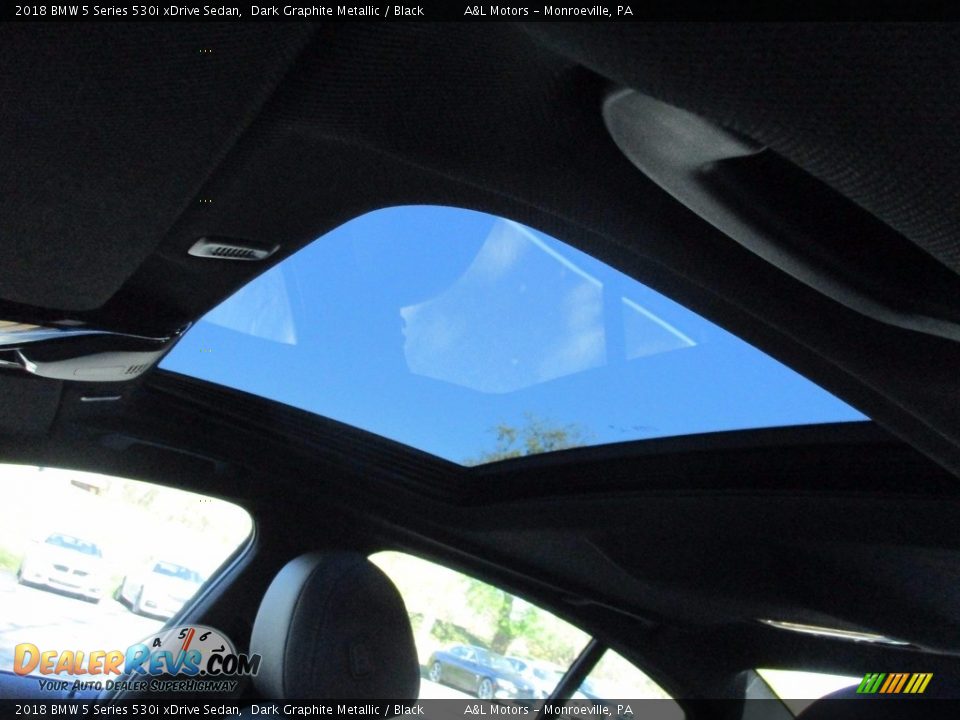 2018 BMW 5 Series 530i xDrive Sedan Dark Graphite Metallic / Black Photo #12