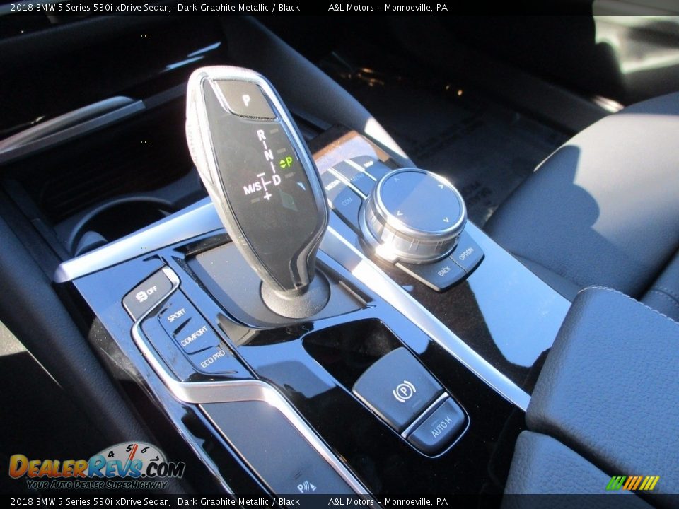 2018 BMW 5 Series 530i xDrive Sedan Shifter Photo #15