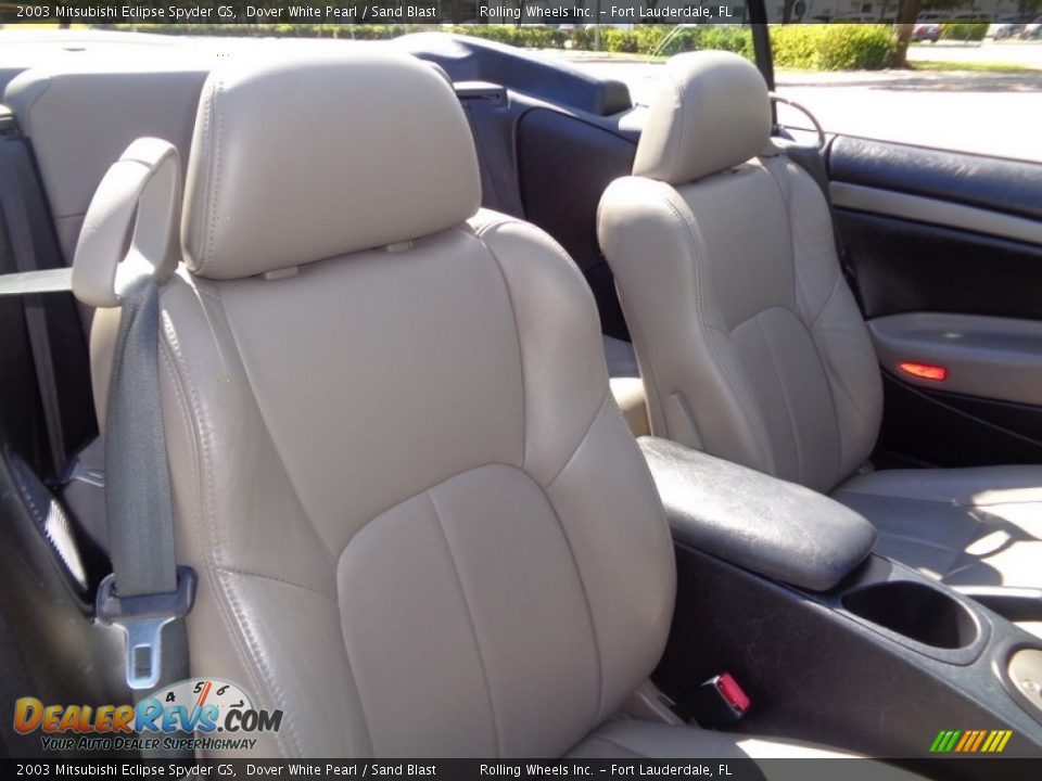 2003 Mitsubishi Eclipse Spyder GS Dover White Pearl / Sand Blast Photo #4