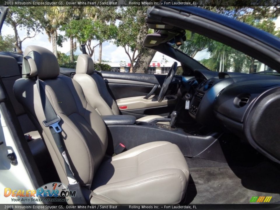 2003 Mitsubishi Eclipse Spyder GS Dover White Pearl / Sand Blast Photo #12