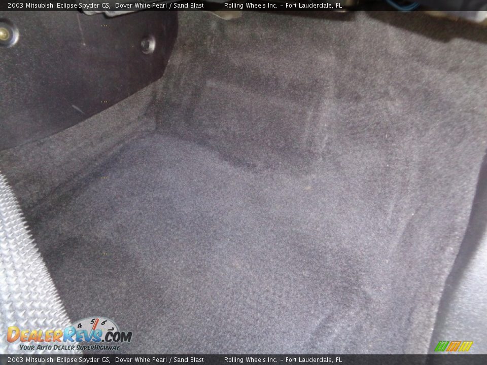 2003 Mitsubishi Eclipse Spyder GS Dover White Pearl / Sand Blast Photo #18