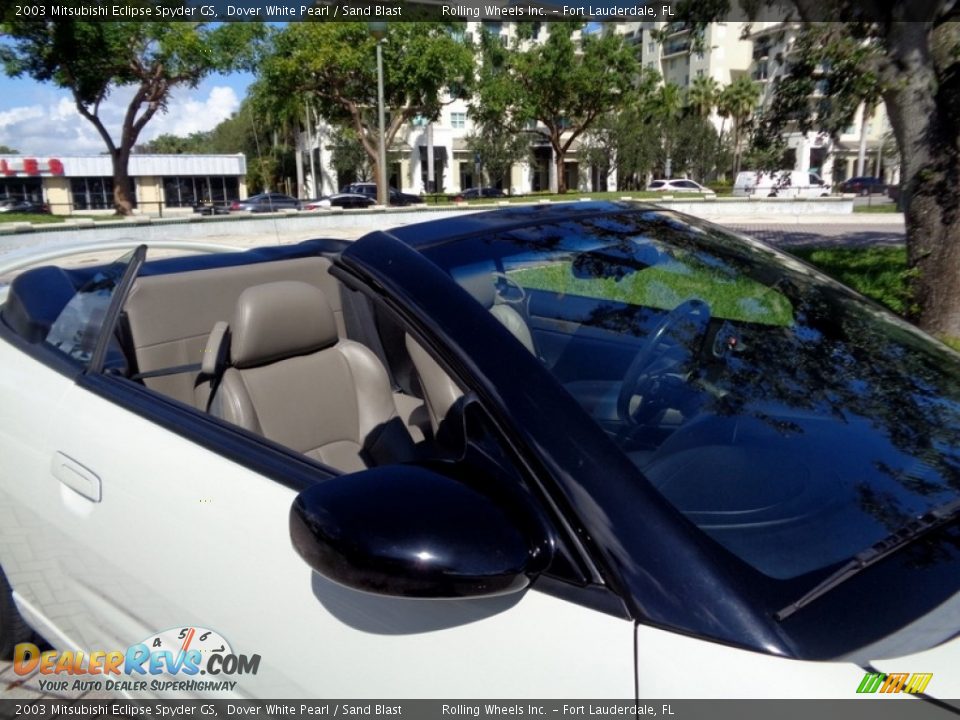2003 Mitsubishi Eclipse Spyder GS Dover White Pearl / Sand Blast Photo #33