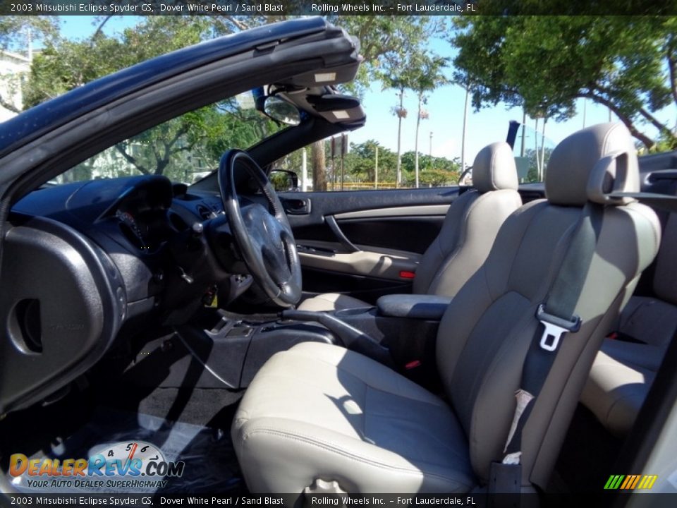 2003 Mitsubishi Eclipse Spyder GS Dover White Pearl / Sand Blast Photo #36